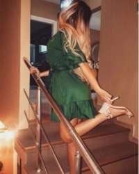 Akdeniz'deki Uzun Boylu Kumral Escort - İpek