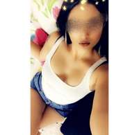 Alev-alev kendi yeri olan kız Begüm