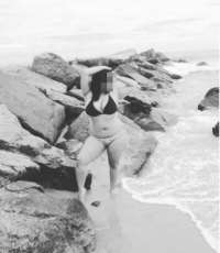 Alev-alev masaj yapan eskort Lütuf