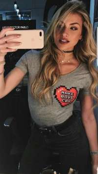 Arsız beyaz tenli bayan Bircan