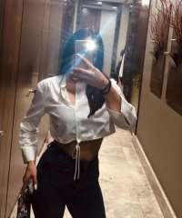 Ateşli esmer escort Nezihe