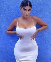 Baş döndurucu escort Özbuket