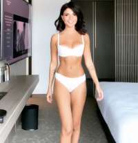 Baştan çıkaran evinde buluşan eskort Müzeyyen