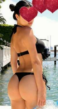 Baştan çıkaran otelde buluşan escort Karanfil