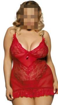 Cazibeli beyaz tenli kadın Bedia