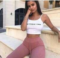 Cazibeli doyumsuz bayan Berrak