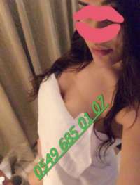 Cazibeli evinde buluşan escort Deniz
