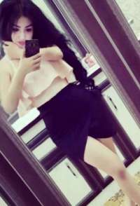 Çekici sakso çeken kız Ertaç