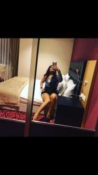 Çılgın buğday tenli Ezgi