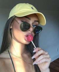 Çılgın dans yapan kız Ahsen