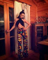 Çılgın esmer hatun Enise