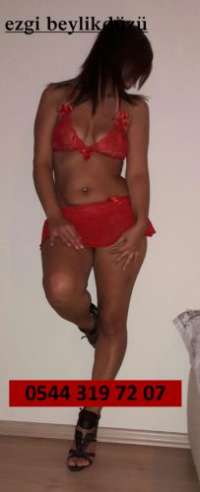 Çılgın fatezi yapan hanım Candan