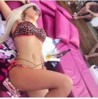 Çılgın kumral kız Nedret