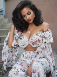 Cıvıl-cıvıl deneyimli hanım Neriman