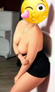 Cıvıl-cıvıl masaj yapan escort Munise