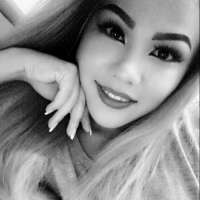 Cıvıl-cıvıl sakso çeken hatun Hayrünissa