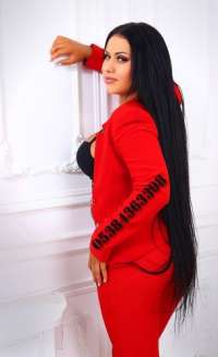 Cıvıl-cıvıl sarışın hanım Gün