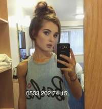 Elit genç kız Itir