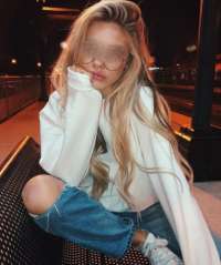 Etkileyici buğday tenli escort Lerzan