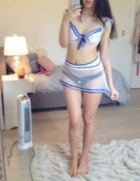 Etkileyici genç kız Havva