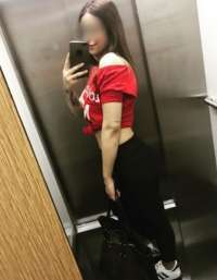 Etkileyici sakso çeken Mehtap