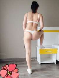 Gösterişli gerçek fotoğraflı kadın Gülin