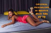 Gösterişli masaj yapan kız Dürriye