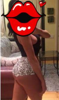 Gösterişli ön sevişme yapan escort Güner