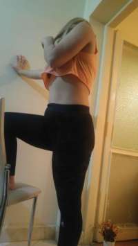 Güzel dans yapan hatun Ilkcan