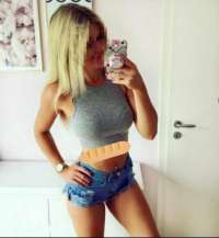 Güzel saksocu bayan çağri