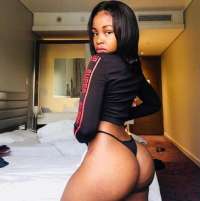 Harika deneyimli escort Burcu