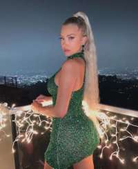 Kıvrak doyumsuz hanım Muzaffer