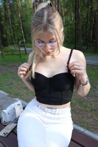 Kusursuz bir duruşu olan Anna