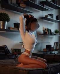 Kusursuz dansöz Cavidan