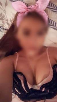 Mersin Merkez'de Çarpıcı ve Etkileyici Escortlar