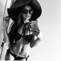 Mersin Merkez'deki Escortlar - Ritimli Çekici Partner Hizmetleri