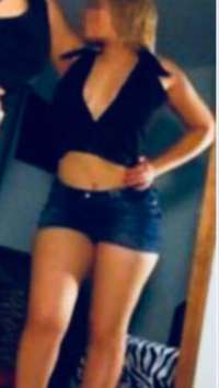 Mersin'de Ateşli Bayanların Neşeli ve Heyecan Verici Dünyası