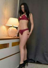 Mersin'de Ateşli Bayanlarla Sıcak Bir Gece