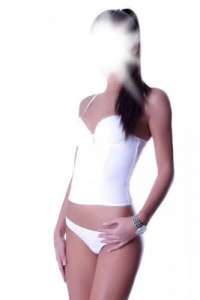 Muhteşem balık etli kız övün