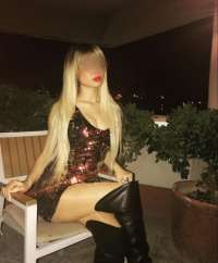 Muhteşem esmer escort Kerime