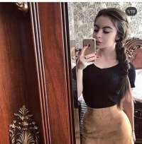 Olağanüstü buğday tenli hanım Hale