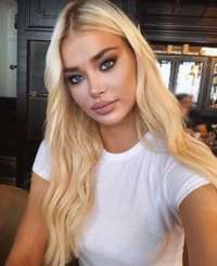 Olağanüstü ve çekici bayan Tanya