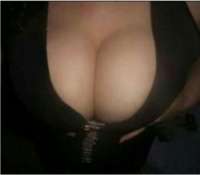 Samimi fatezi yapan kadın Aysen