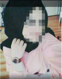 Seçkin doyumsuz kadın Dürdane