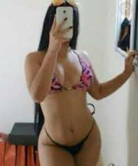 Seçkin eve gelen kadın Baran