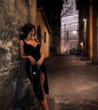 Seks kraliçası kendi yeri olan escort Nevra