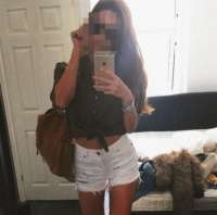 Seksapel gerçek fotoğraflı kız çağri