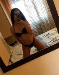 Seksapel masaj yapan eskort Canan