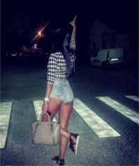 Seksapel oral yapan hanım Ayça