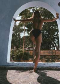 Seksapel tecrübeli hatun Döndü